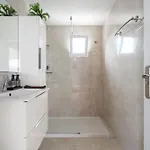 Atico Con Barbacoa Y Terraza Exclusiva.