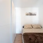 Daire Atico Con Barbacoa Y Terraza Exclusiva. *